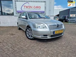 Grijs Gebruikt 2006 Toyota Avensis Executive Stationwagen | € 4.850 (Iets duurder)