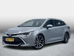 Grijs Gebruikt 2021 Toyota Corolla Executive Stationwagen | € 25.999 (Eerlijke prijs)