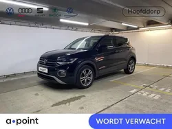 Zwart Gebruikt 2022 VW T-Cross Style SUV | € 25.949 (Eerlijke prijs)