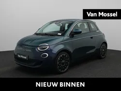 Groen Gebruikt 2023 Fiat 500e La Prima Hatchback | € 24.900 (Eerlijke prijs)