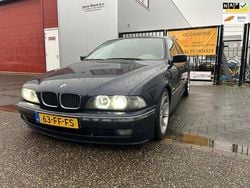 Blauw (metallic) Gebruikt 2000 BMW 523 Executive Sedan | € 2.499 (Super prijs)