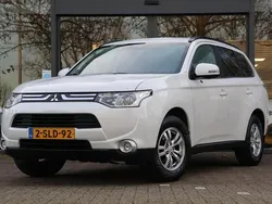 Wit Gebruikt 2013 Mitsubishi Outlander Intense SUV | € 10.995 (Eerlijke prijs)
