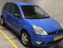 Blauw Gebruikt 2002 Ford Fiesta Trend Hatchback | € 1.150 (Iets duurder)
