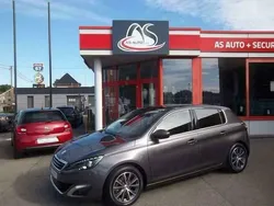 Grijs Gebruikt 2017 Peugeot 308 Allure Sedan | € 14.750 (Duur)