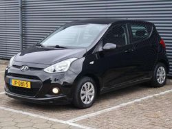 Zwart Gebruikt 2016 Hyundai i10 Comfort Hatchback | € 8.199 (Eerlijke prijs)