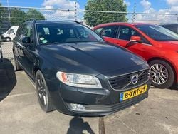 Grijs Gebruikt 2014 Volvo V70 Stationwagen | € 5.450 (Eerlijke prijs)