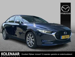 Deep crystal blue Gebruikt 2021 Mazda 3 Luxury Sedan | € 21.895 (Eerlijke prijs)