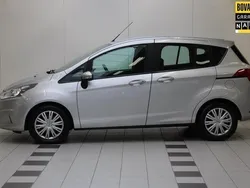 Grijs Gebruikt 2016 Ford B-MAX Style MPV | € 11.950 (Eerlijke prijs)