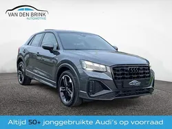 Grijs, metallic lak Gebruikt 2022 Audi Q2 S-Line SUV | € 37.900 (Duur)