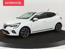 Wit Gebruikt 2021 Renault Clio V Intens Hatchback | € 10.400 (Eerlijke prijs)