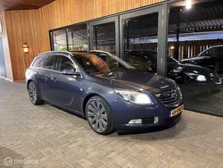 Blauw Gebruikt 2009 Opel Insignia Executive Stationwagen | € 2.950 (Eerlijke prijs)