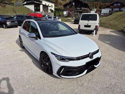 Gebruikt 2025 VW Golf VIII R Sedan | € 52.295 (Super prijs)