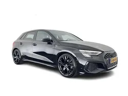 Zwart Gebruikt 2022 Audi A3 Sportback S-Line Hatchback | € 23.745 (Eerlijke prijs)