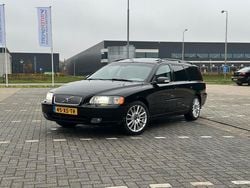Zwart Gebruikt 2007 Volvo V70 Standard Stationwagen | € 5.345 (Eerlijke prijs)