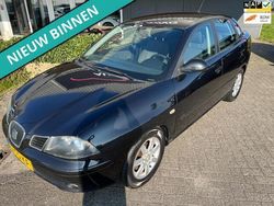 Zwart Gebruikt 2006 Seat Cordoba Reference Sedan | € 2.250
