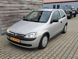 Grijs Gebruikt 2002 Opel Corsa Eco Hatchback | € 1.750 (Iets duurder)