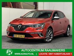 Rood Gebruikt 2016 Renault Mégane GT Line Bose Edition Hatchback | € 10.740 (Eerlijke prijs)
