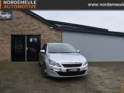 Grijs, andere lak Gebruikt 2016 Peugeot 308 Hatchback | € 4.950 (Eerlijke prijs)