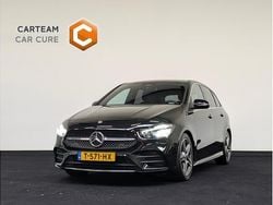 Zwart Gebruikt 2023 Mercedes B180 AMG line MPV | € 33.950 (Goede deal)