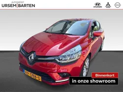Rood Gebruikt 2016 Renault Clio IV Zen Hatchback | € 13.930 (Iets duurder)