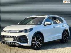 Wit Gebruikt 2024 VW Tiguan R-line SUV | € 53.900 (Eerlijke prijs)