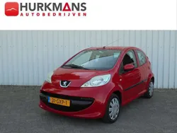 Rood Gebruikt 2008 Peugeot 107 Hatchback | € 3.448 (Iets duurder)