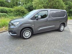 Grijs Gebruikt 2021 Opel Combo Edition MPV | € 7.950 (Eerlijke prijs)