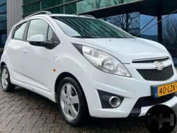 Wit Gebruikt 2010 Chevrolet Spark LT Hatchback | € 3.495 (Duur)