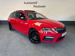 Rood Gebruikt 2019 Skoda Octavia RS Stationwagen | € 20.995 (Eerlijke prijs)