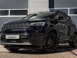 Zwart Gebruikt 2024 Jeep Compass Altitude SUV | € 32.950 (Eerlijke prijs)