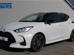Grijs Gebruikt 2024 Toyota Yaris Sport Hatchback | € 27.945 (Goede deal)