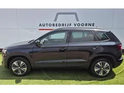 Zwart Gebruikt 2023 Skoda Karoq Business Line SUV | € 29.950 (Super prijs)