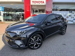 Zwart Gebruikt 2018 Toyota C-HR SUV | € 18.900 (Eerlijke prijs)