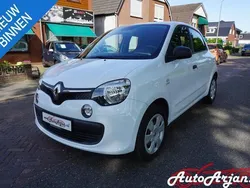 Wit Gebruikt 2015 Renault Twingo Expression Hatchback | € 7.300 (Eerlijke prijs)