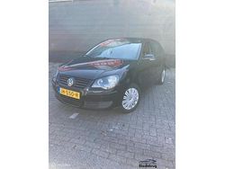 Zwart Gebruikt 2009 VW Polo Comfortline Hatchback | € 2.450 (Eerlijke prijs)