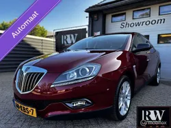Rood, metallic lak Gebruikt 2009 Lancia Delta Hatchback | € 7.995 (Duur)