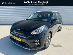 Zwart, metallic lak Gebruikt 2021 Kia Niro SUV | € 19.900 (Super prijs)