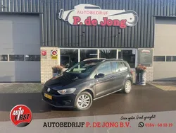 Zwart, metallic lak Gebruikt 2014 VW Golf Sportsvan Highline MPV | € 7.975 (Eerlijke prijs)