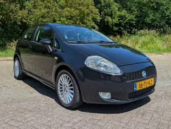 Zwart Gebruikt 2006 Fiat Punto Hatchback | € 1.950 (Eerlijke prijs)