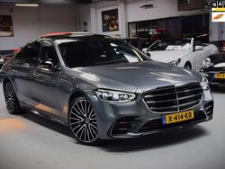 Grijs Gebruikt 2023 Mercedes S580 AMG line Sedan | € 108.400 (Eerlijke prijs)