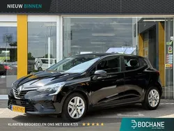 Zwart Gebruikt 2021 Renault Clio V Zen Hatchback | € 13.245 (Eerlijke prijs)