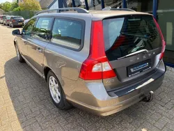 Grijs Gebruikt 2009 Volvo V70 Momentum Stationwagen | € 16.945 (Duur)
