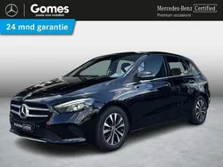 Zwart Gebruikt 2021 Mercedes B180 Business MPV | € 25.950 (Eerlijke prijs)