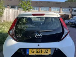 Wit Gebruikt 2019 Toyota Aygo X-play Hatchback | € 13.000 (Goede deal)