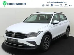 Wit Gebruikt 2022 VW Tiguan Life SUV | € 31.950 (Super prijs)