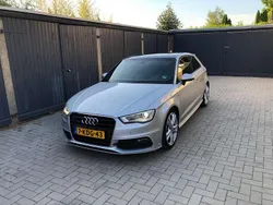 Zilver Gebruikt 2013 Audi A3 Stationwagen | € 11.000