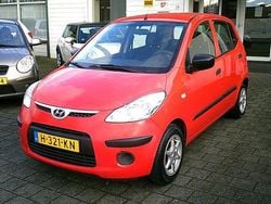 Rood Gebruikt 2009 Hyundai i10 Pure Hatchback | € 1.750 (Eerlijke prijs)
