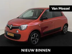 Rood Gebruikt 2017 Renault Twingo LIMITED Hatchback | € 8.240 (Eerlijke prijs)