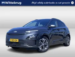 Grijs, metallic lak Gebruikt 2022 Hyundai Kona SUV | € 24.425 (Eerlijke prijs)