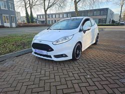 Wit Gebruikt 2014 Ford Fiesta ST Hatchback | € 8.750 (Super prijs)